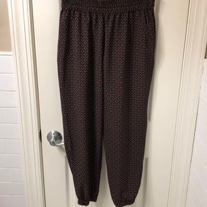 Women’s/Junior’s XL printed Jogger pants w/pockets
